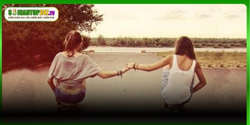 Nằm mơ thấy bạn cũ đã lâu không liên lạc